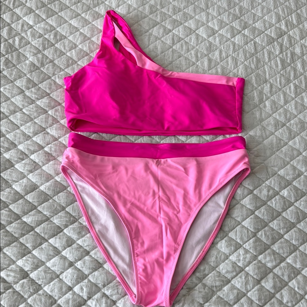 Women's Pink One-Shoulder Bikini Set
